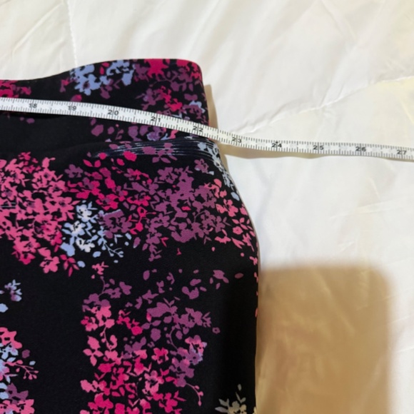 NWOT 26/28 Lane Bryant Floral Perfect Drape High Rise Wide Leg Pant With Pockets - Picture 6 of 14